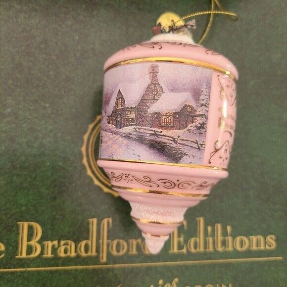 Thomas Kinkade Bradford Heirloom Christmas Ornament Olde Porterfield Gift Shop - Picture 3 of 10